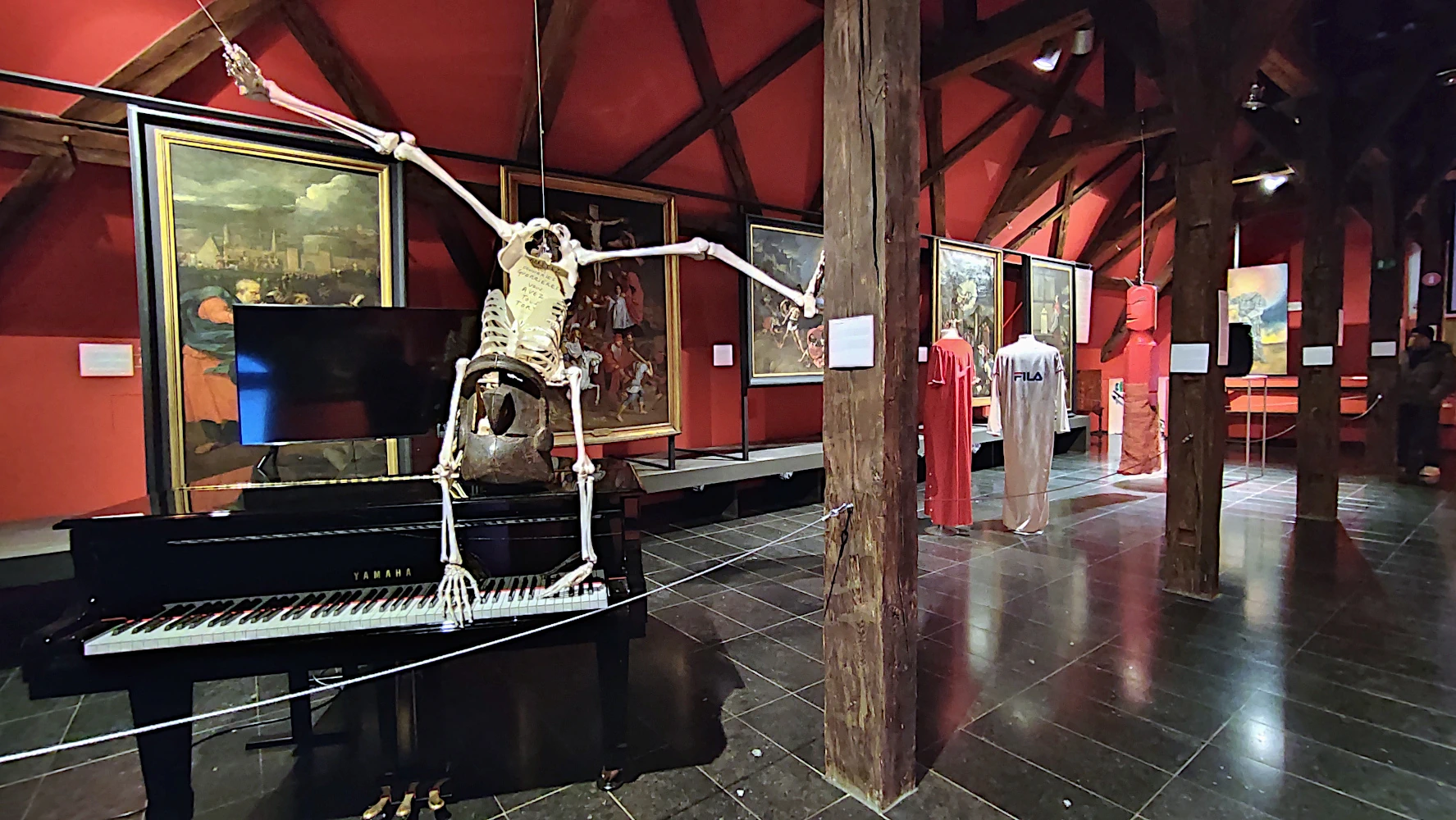 Espace 251 Nord expose au Trésor de la Cathédrale de Liège