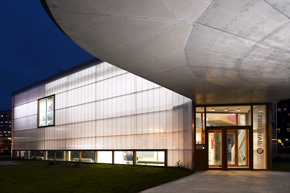 Sous la cloche de lumière : le pari architectural du Trinkhall
