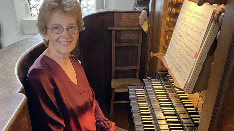 Anne Froidebise au clavecin à la chapelle Saint-Roch à Liège