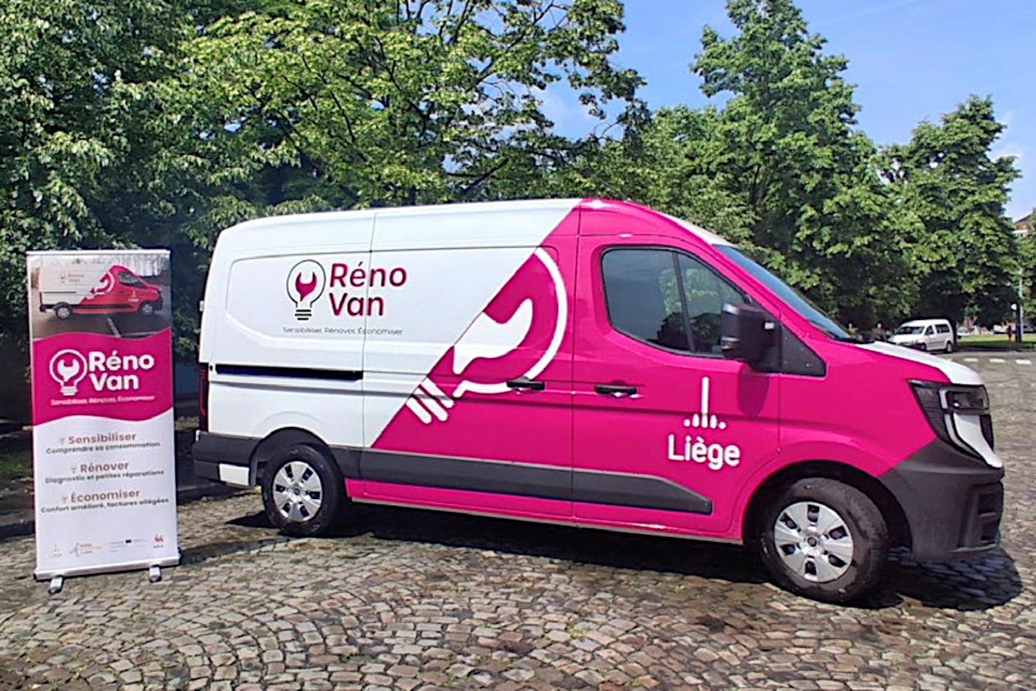 À Liège, le RenoVan vient à la rencontre des habitants